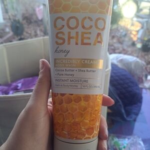 Bath & Body Works CocoShea Honey Creamy Body Wash